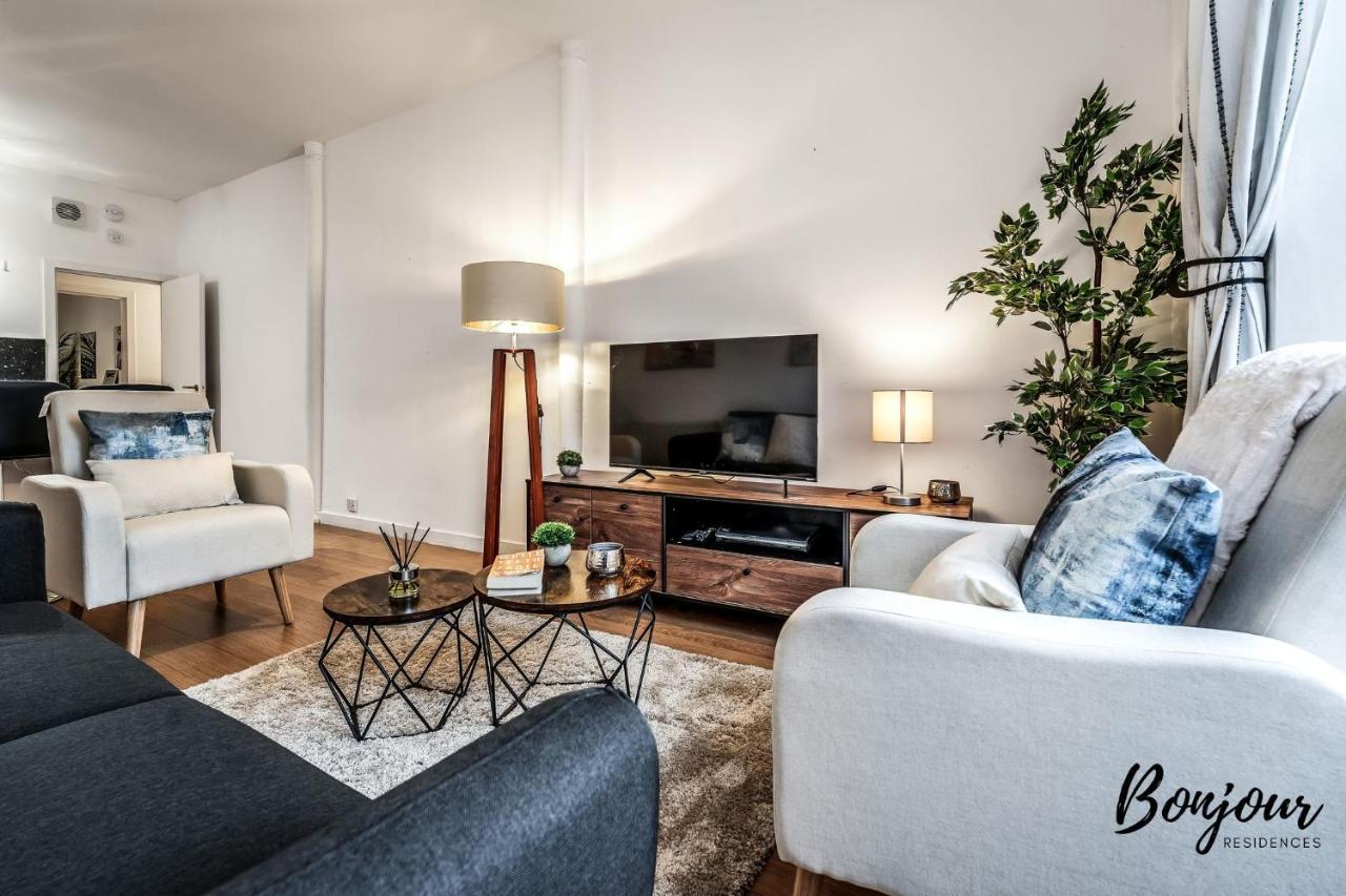 Cosy Grassmarket 2Br-1Ba - Newly Decorated! By Bonjour Residences Edinburgh Exterior photo