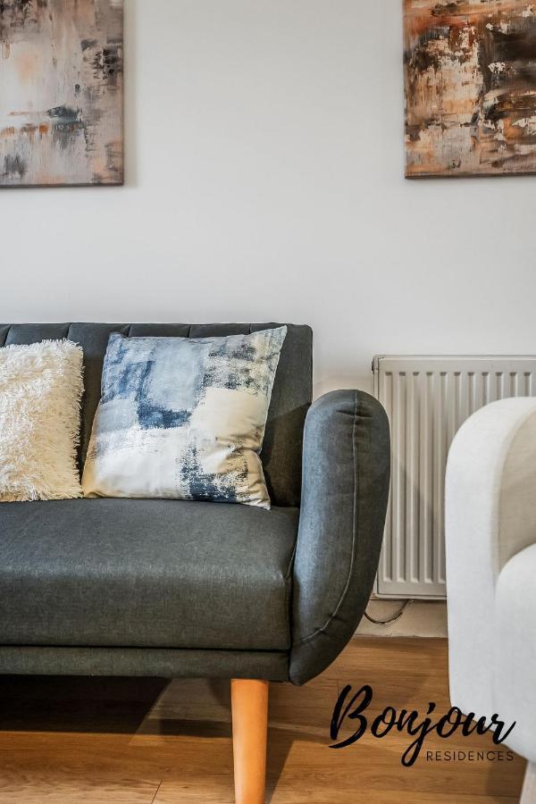 Cosy Grassmarket 2Br-1Ba - Newly Decorated! By Bonjour Residences Edinburgh Exterior photo