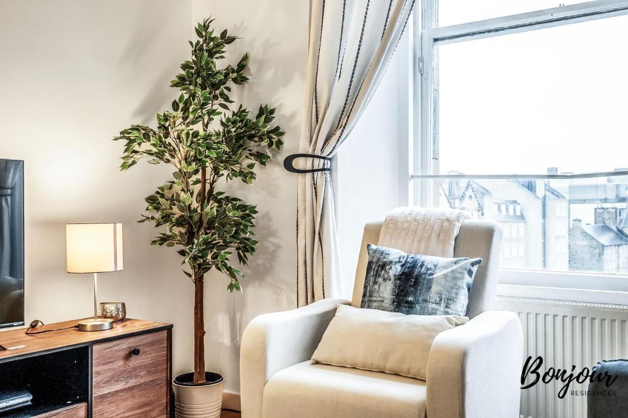 Cosy Grassmarket 2Br-1Ba - Newly Decorated! By Bonjour Residences Edinburgh Exterior photo