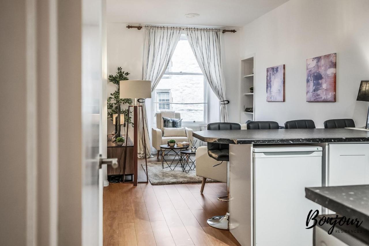 Cosy Grassmarket 2Br-1Ba - Newly Decorated! By Bonjour Residences Edinburgh Exterior photo